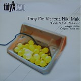 Tony De Vit feat. Niki Mak - Give Me A Reason