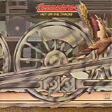 Commodores - Hot On The Tracks