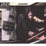 Neil Young - LIVE AT MASSEY HALL 1971