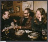 Kotiteollisuus - Helvetistä Itään