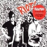 Paramore - Riot! Limited-Edition Music Video Interactive (MVI) version