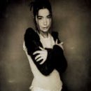 Björk - Human Behaviour [UK CD5]