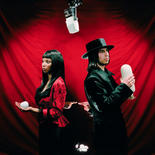 The White Stripes - Blue Orchid