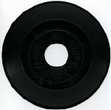 Queen - Let Me Live