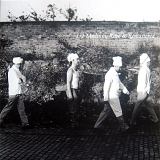 U2 - Medium Rare And Remastered