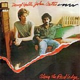 Daryl Hall & John Oates - Along the red ledge