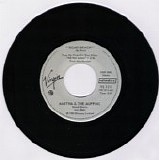 Martha and the Muffins - Echo Beach 7"