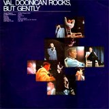 Val Doonican - Val Doonican Rocks, But Gengly