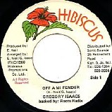 Gregory Isaacs - Off A Mi Fender/Version