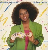 Deniece Williams - Hot on the Trail