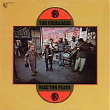 The Crusaders - Pass The Plate