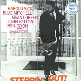 Harold Vick, Blue Mitchell, Grant Green, John Patton & Ben Dixon - Steppin' Out!