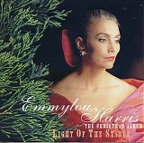 Emmylou Harris - Light Of The Stable