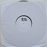 Rachel Auburn - RA 07: Bass Keeps Pumpin'
