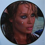 Kylie Minogue - Red Blooded Woman