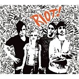 Paramore - Riot!