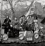 The Raconteurs - Consolers of the Lonely