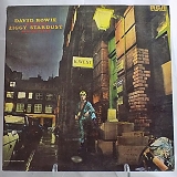 David Bowie - The Rise and Fall of Ziggy Stardust and the Spiders from Mars