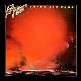 Pat Travers Band - Crash And Burn