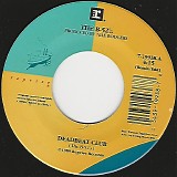 The B-52's - Deadbeat Club/Planet Claire (Live) (US)