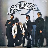 Commodores - Rock Solid