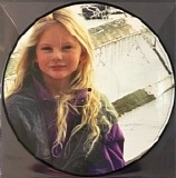 Taylor Swift - Christmas Tree Farm