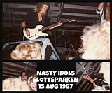 Podcasten HÃ¥rdrockstugg - Avsnitt 11, Nasty Idols, FÃ¶rbjud snuskgruppen!