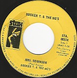 Booker T. & The MG's - Mrs. Robinson/Soul Clap '69 (Canada)