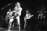 Neil Young & Crazy Horse - 1991.01.22 - Warpath, Target Center, Minneapolis, MN