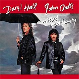 Daryl Hall & John Oates - Missed Opportunity