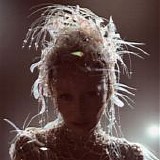 Miley Cyrus - Something Beautiful